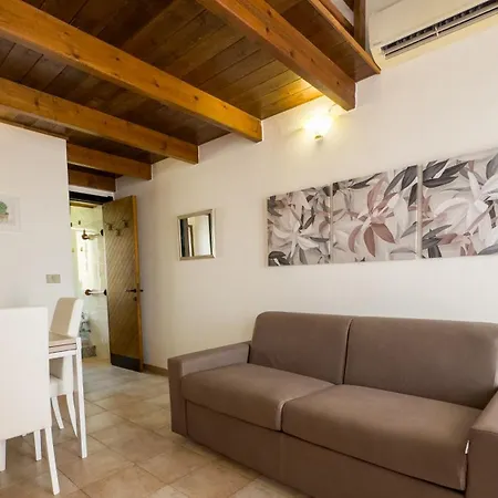 Daire Frontemare Apartment-funtana Meiga *